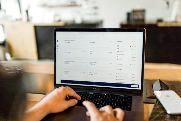 set up ecommerce store